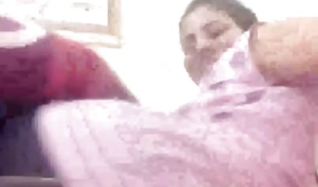 زیر bdsm دانلود فیلمهای سکسی رایگان سلولی با قطعه شطرنج استمناء می کند